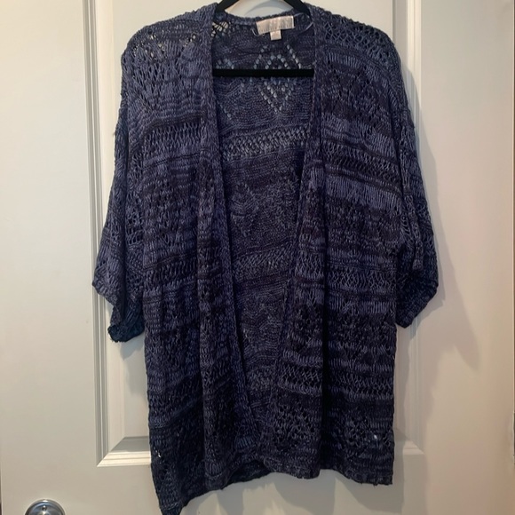 Carolyn Taylor dark blue knit sweater. - Picture 1 of 5